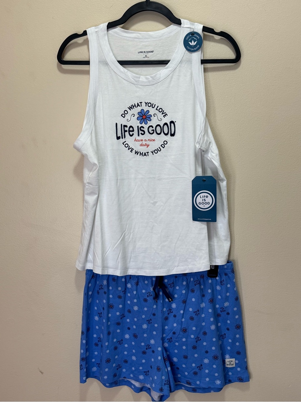 NWT Life Is Good White Tank with Blue Floral-Print Shorts Women's Pajama Set